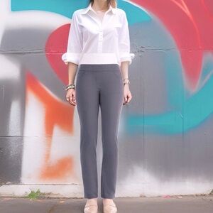 NWT ~ Women’s Napa Valley Stretch Pull-on Gray Pants ~ Average ~ Size 18